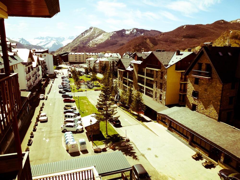 Apartamentos Formigal Esterno foto